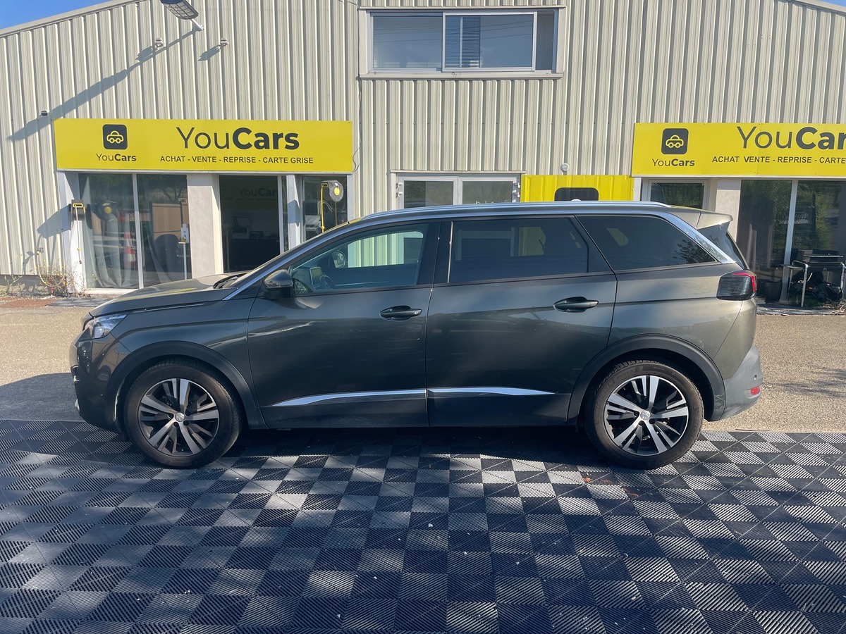 Peugeot 5008 1.5 BlueHDi EAT8 130 cv Boîte auto CARPLAY - 7 PLACES - CLIM AUTO - CAMERA DE RECUL
