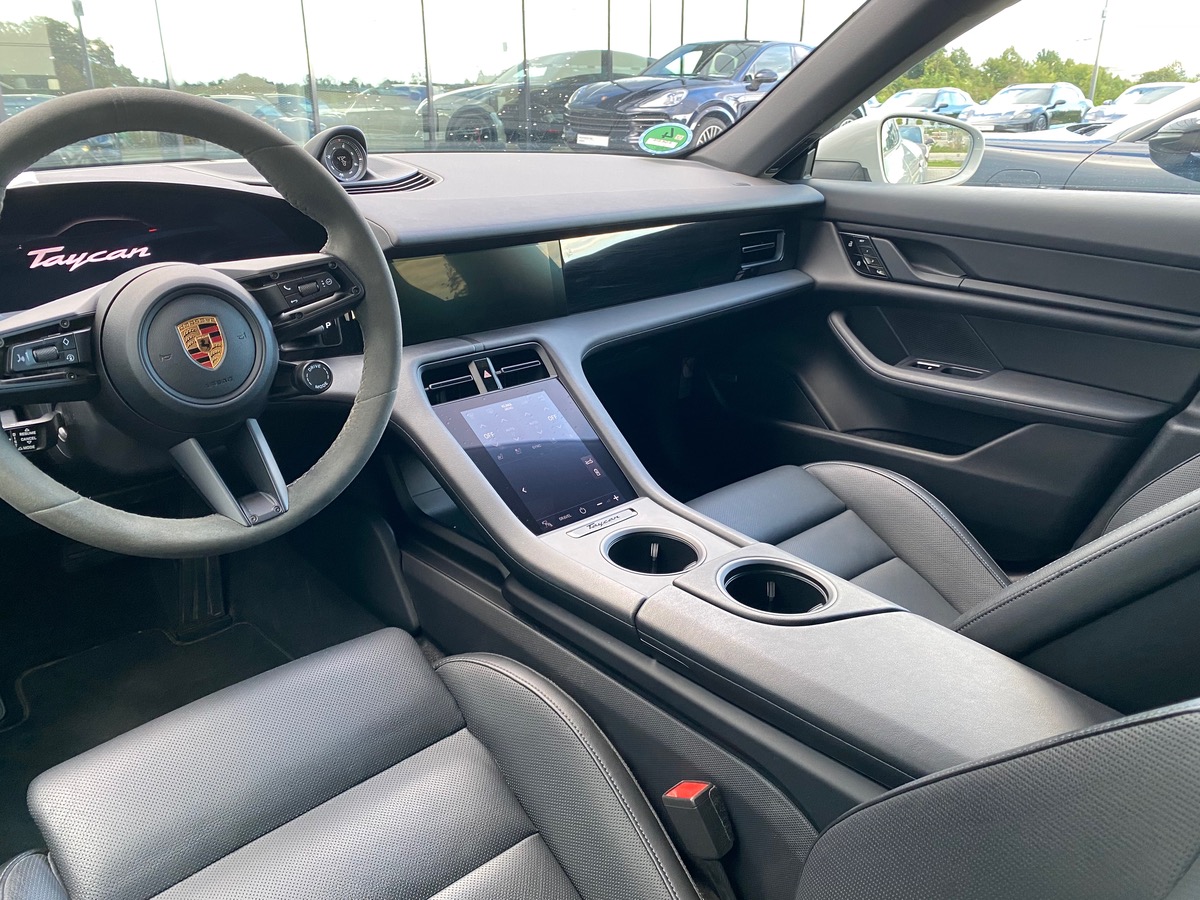 Porsche Taycan Cross Turismo 4S 571ch Sport Chrono, Sièges ventilés, Bose, Camera 360..