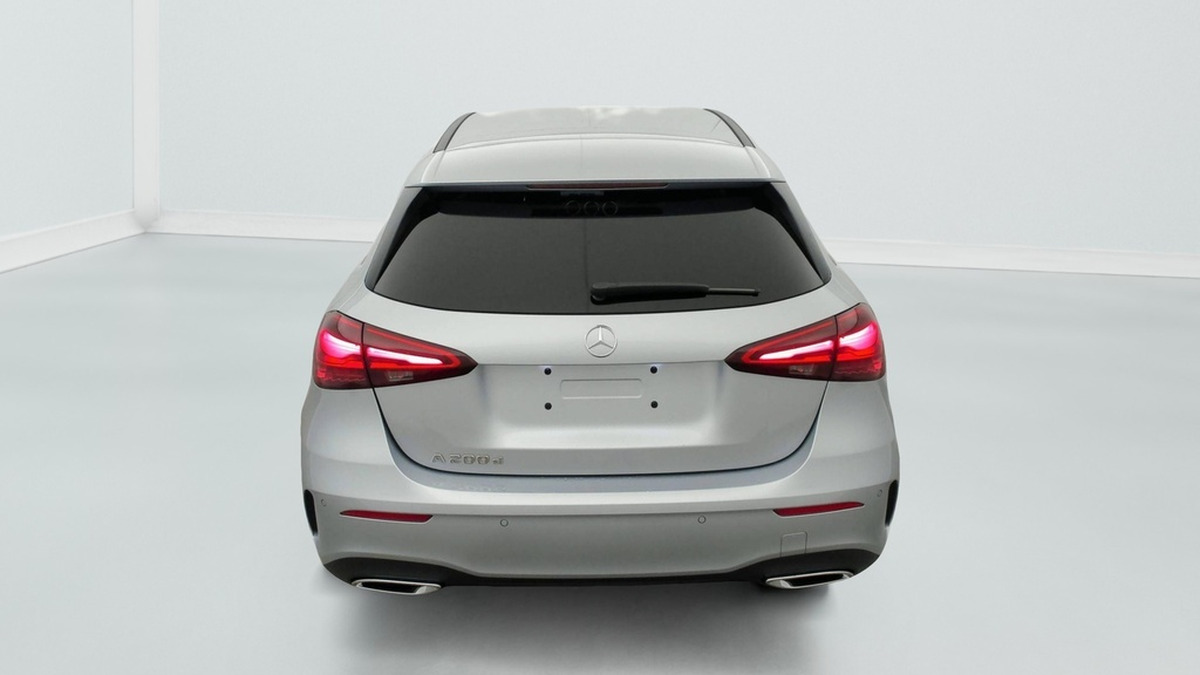 Mercedes-Benz Classe A 150 ch | 200 d 8G-DCT AMG Line | Éclairage d'ambiance | PLUSIEURS COLORIS