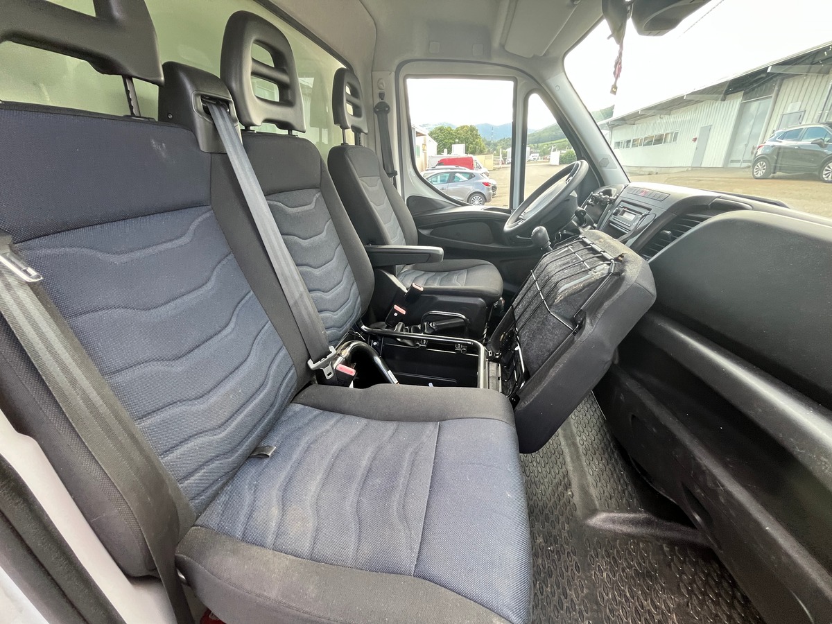 Iveco 35C16H DAILY 2.3 156ch 20M3, HAYON ELECTRIQUE