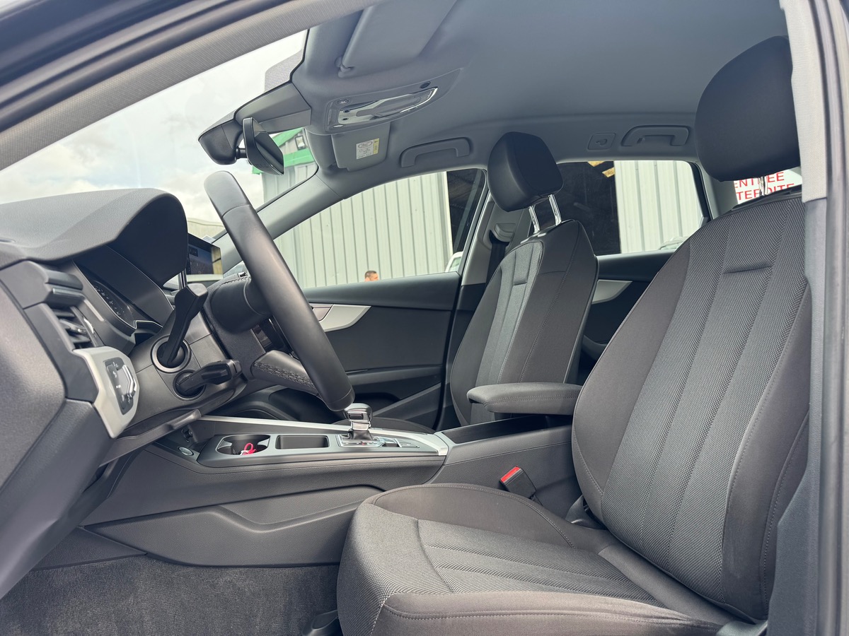 Audi A4 Avant 35 2.0 TDI 165CH BUSINESS LINE BVA7
