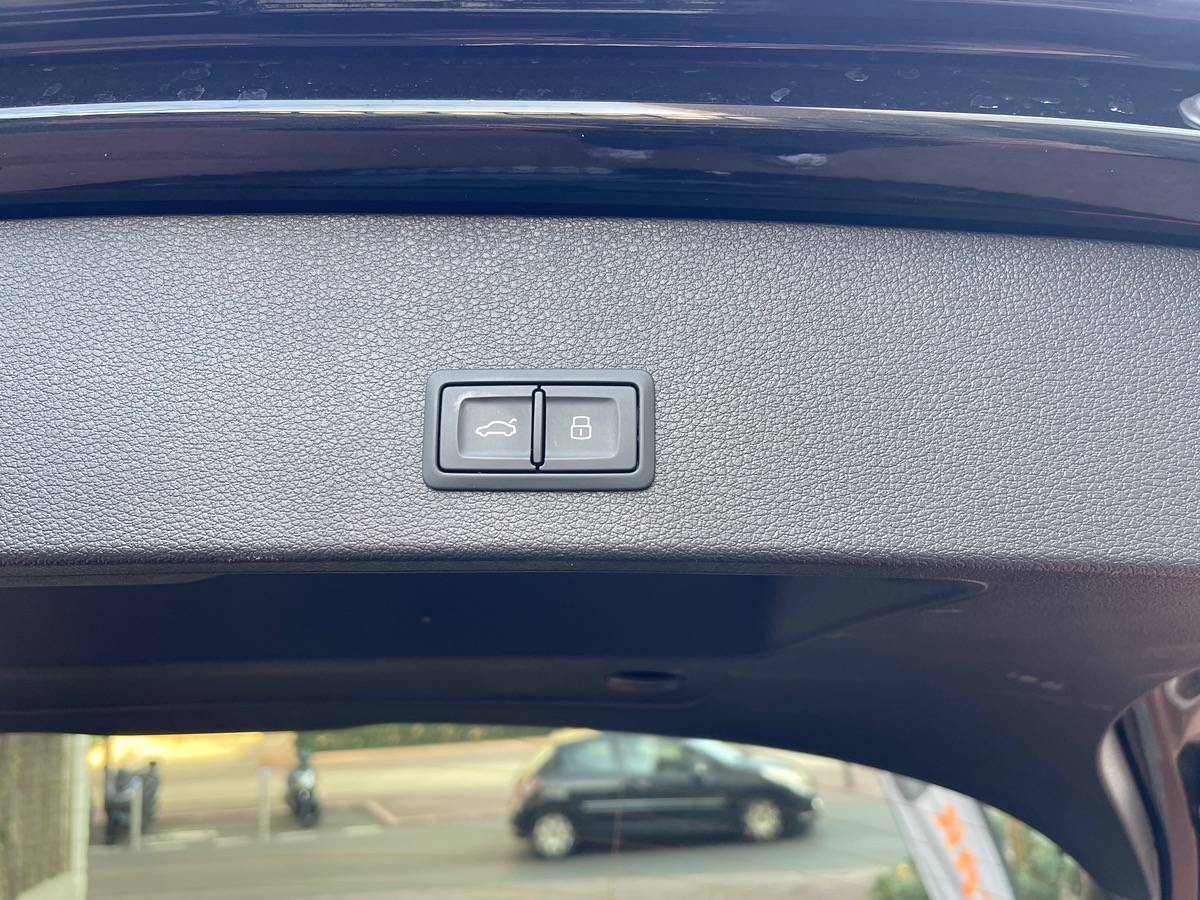 Audi Q2 35 TFSI 150 cv / Toit Ouvrant / Virtual Cockpit / Pack Black /