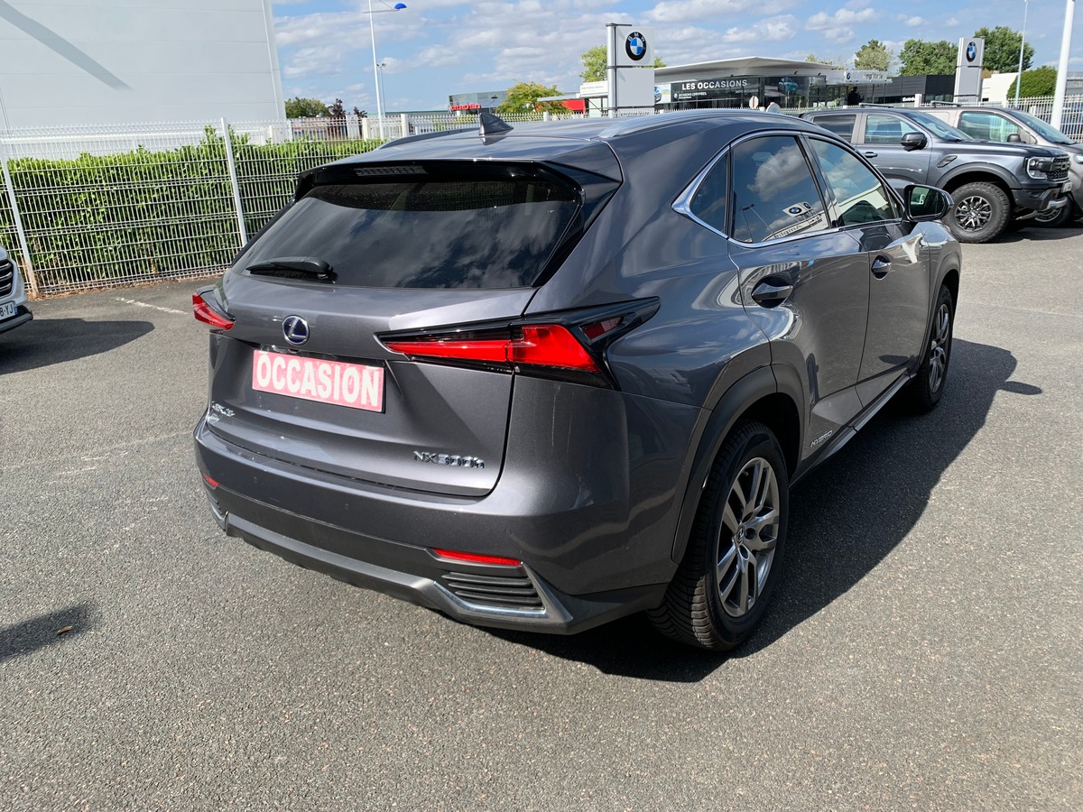 Lexus NX 300h 155 chevaux | Luxe | AWD | Caméra recul | Régulateur vitesse | GPS | Siéges chauffants