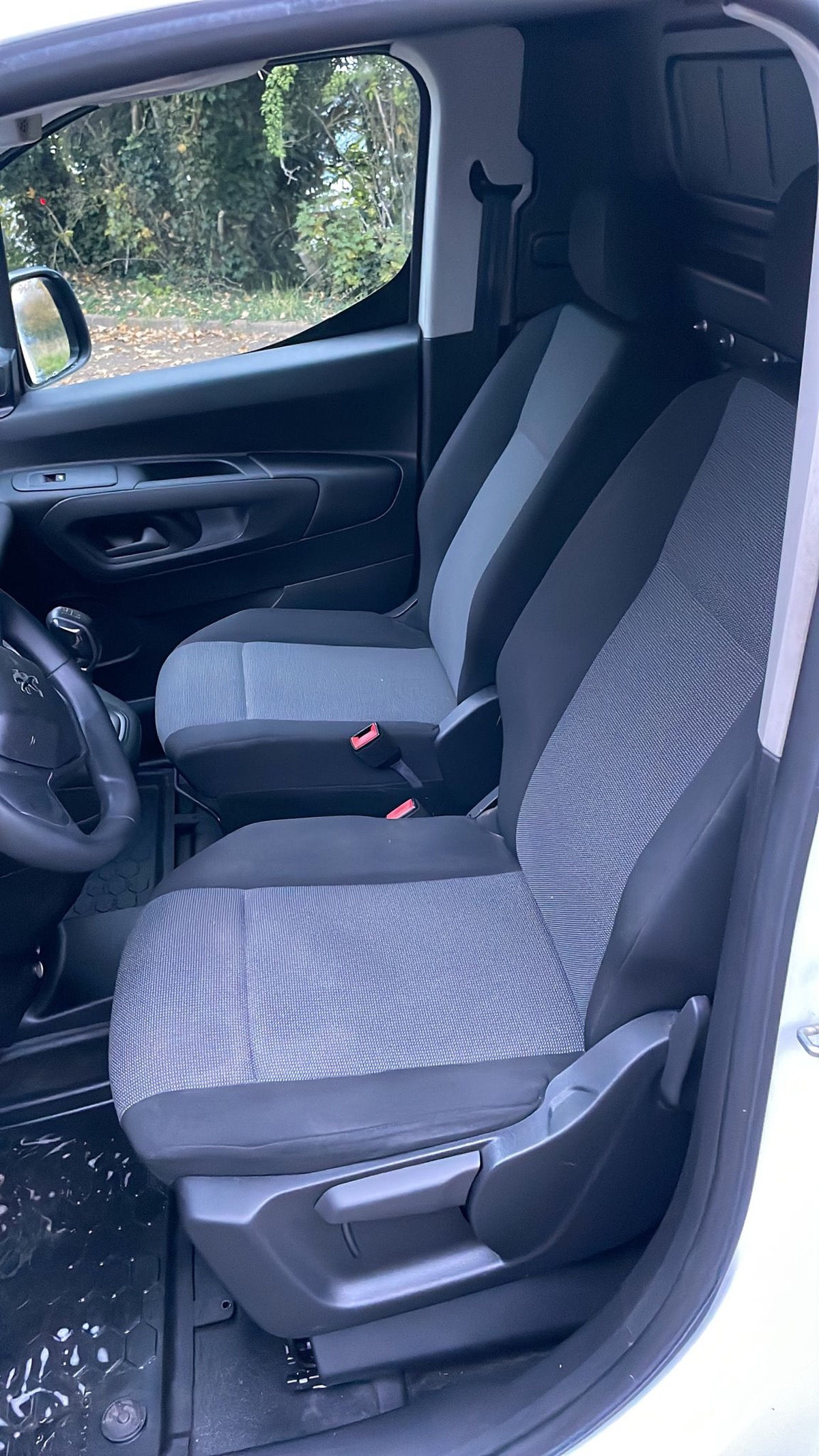 Peugeot Partner BlueHDi 75ch Premium 2 places HT