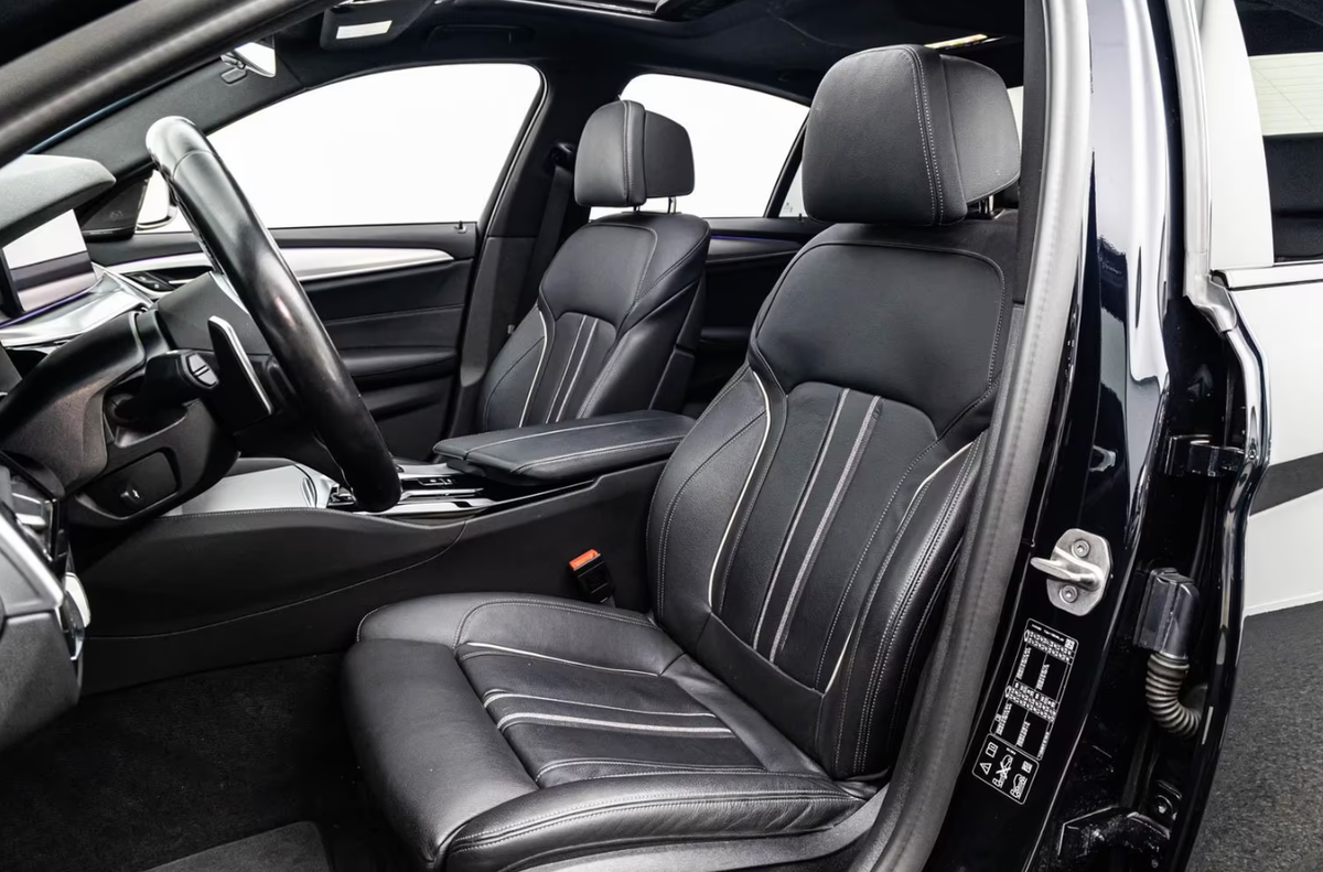 Bmw Série 5 M550iA xDrive 530ch M Performance/Harman-Kardon/Toit ouvrant/Laser/Innovation