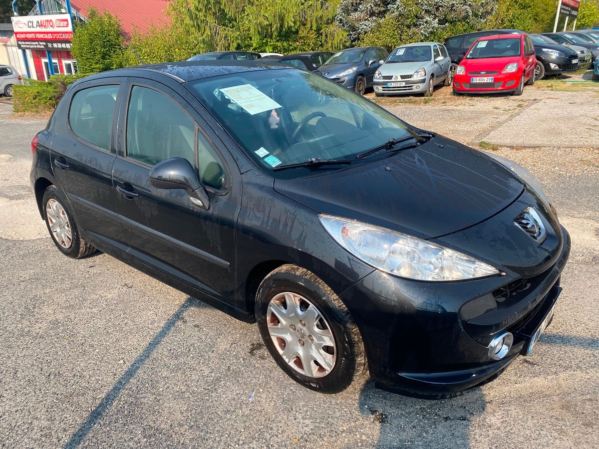 Peugeot 207 1.6 hdi 90cv 222190km
