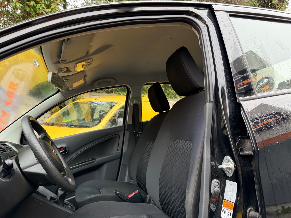 Suzuki Celerio 1.0 i 68 CV / 1er Main / 5 Portes / Clim / Moteur à Chaine