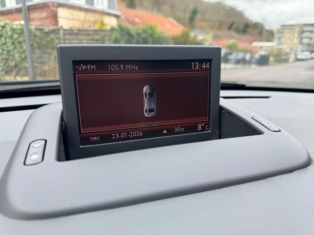 Peugeot 3008 1.6 HDi Access - ATTELAGE - Révisé - Garantie