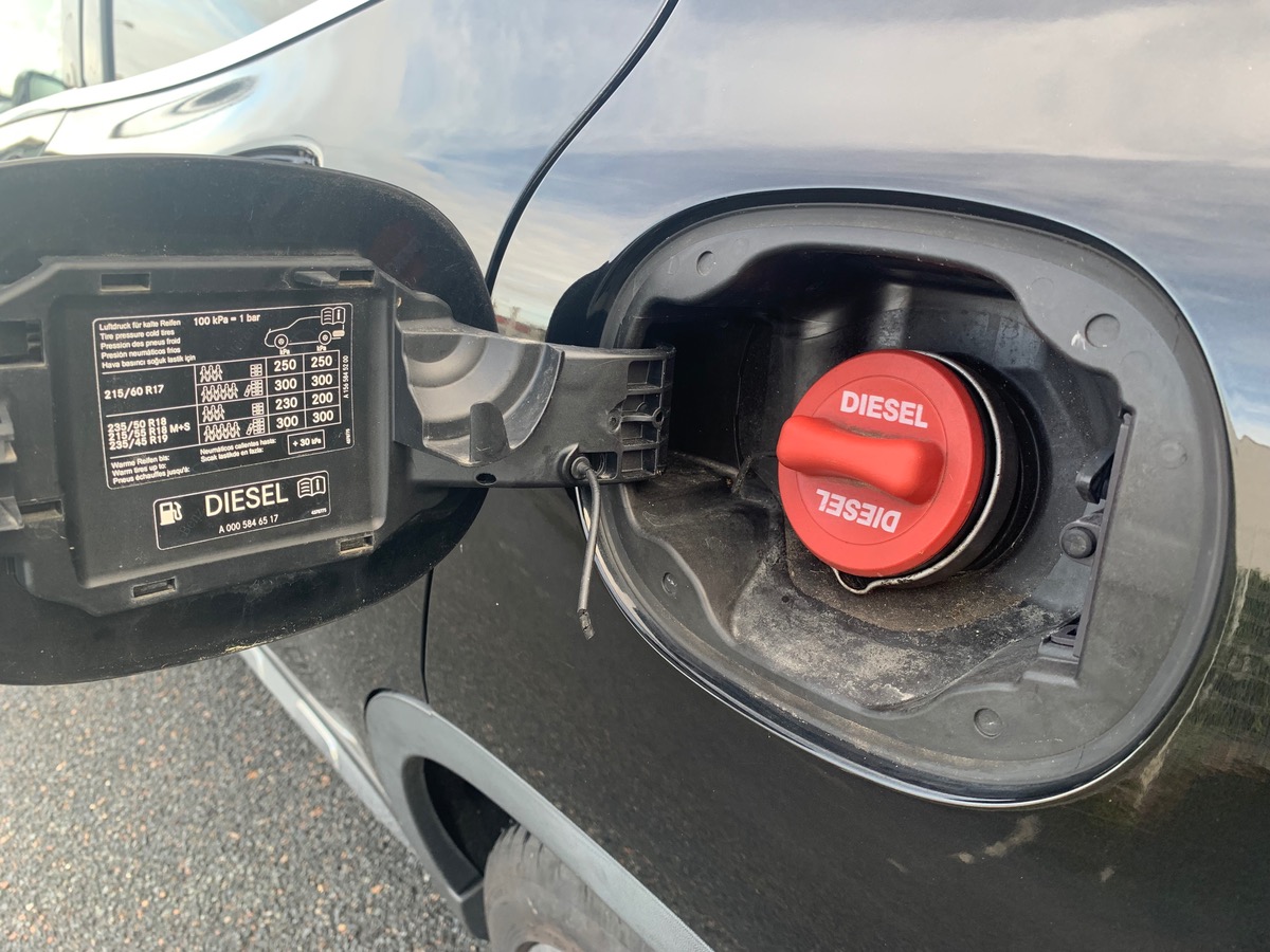 Mercedes-Benz GLA 177 | FASCINATION | Toit Panoramique NEUF | Caméra Recul | Attelage | 4MATIC