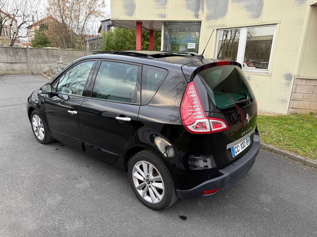 RENAULT Scenic 1.6 DCI 130 CV INITIAL 4XCBLeux