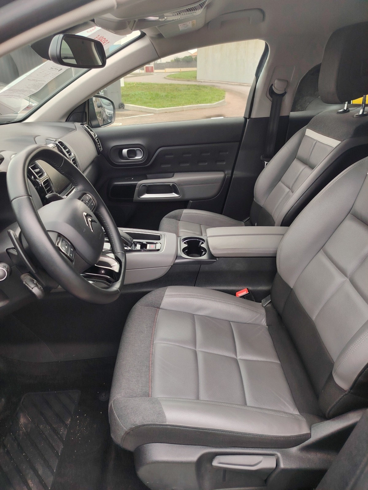 Citroën C5 Aircross Citroën C5 Aircross BlueHDi 130ch S&S Shine EAT8 E6.d CAMERA / CARPLAY / DRIVE A