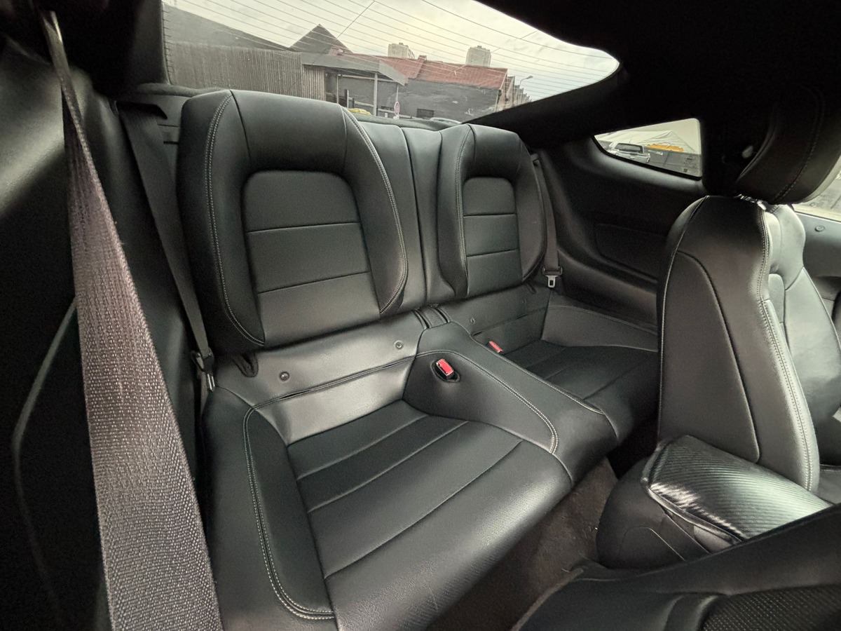 Ford Mustang Coupé 2.3 ECOBOOST