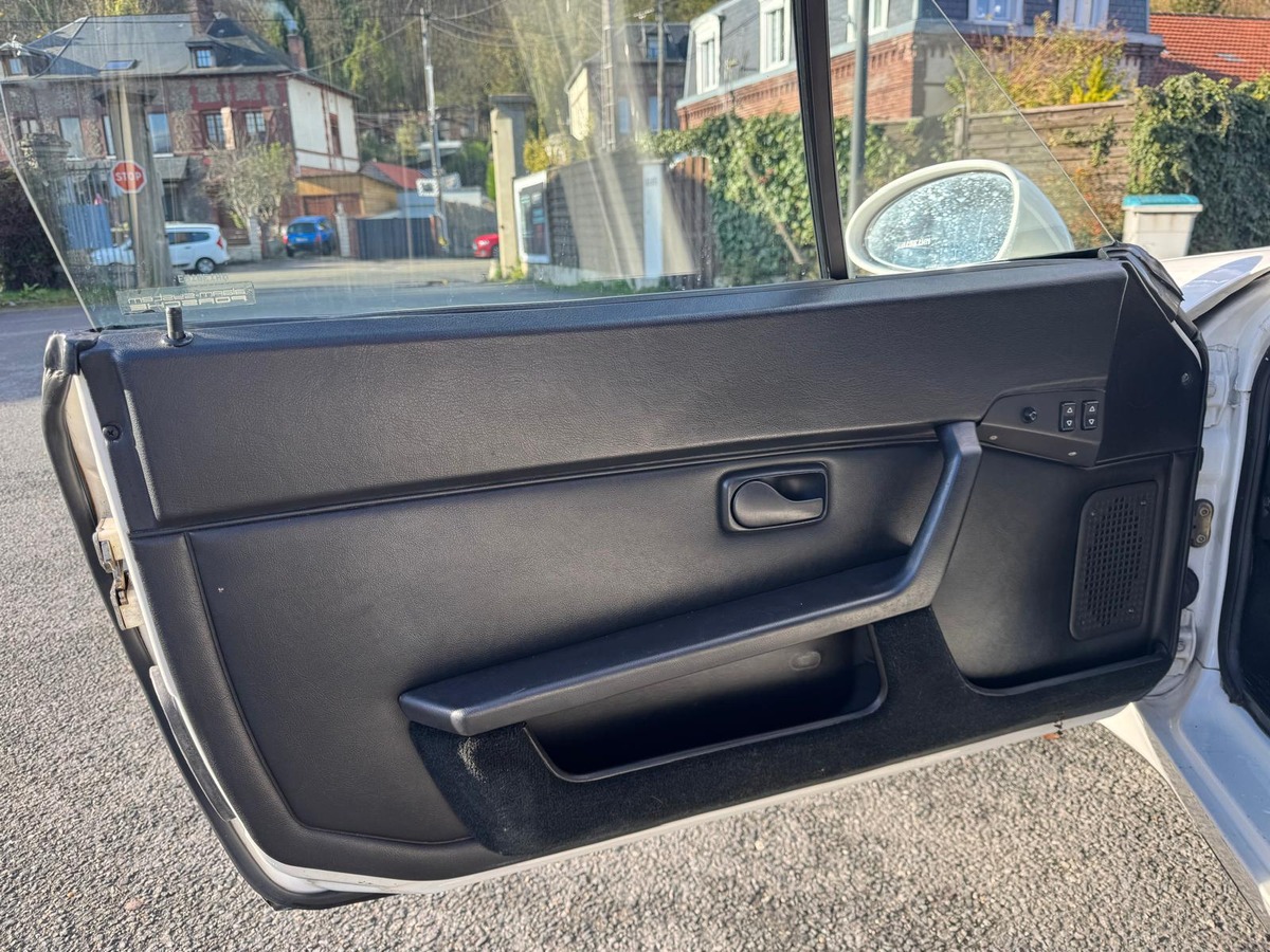 Porsche 944 TURBO CABRIOLET 2.5 250