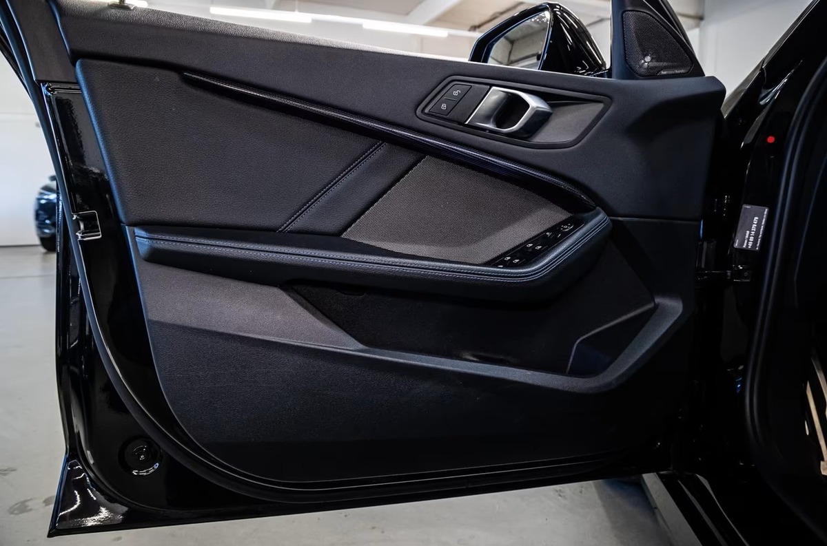 Bmw Série 1 M135iA xDrive 306ch M Performance Harman-Kardon Cuir