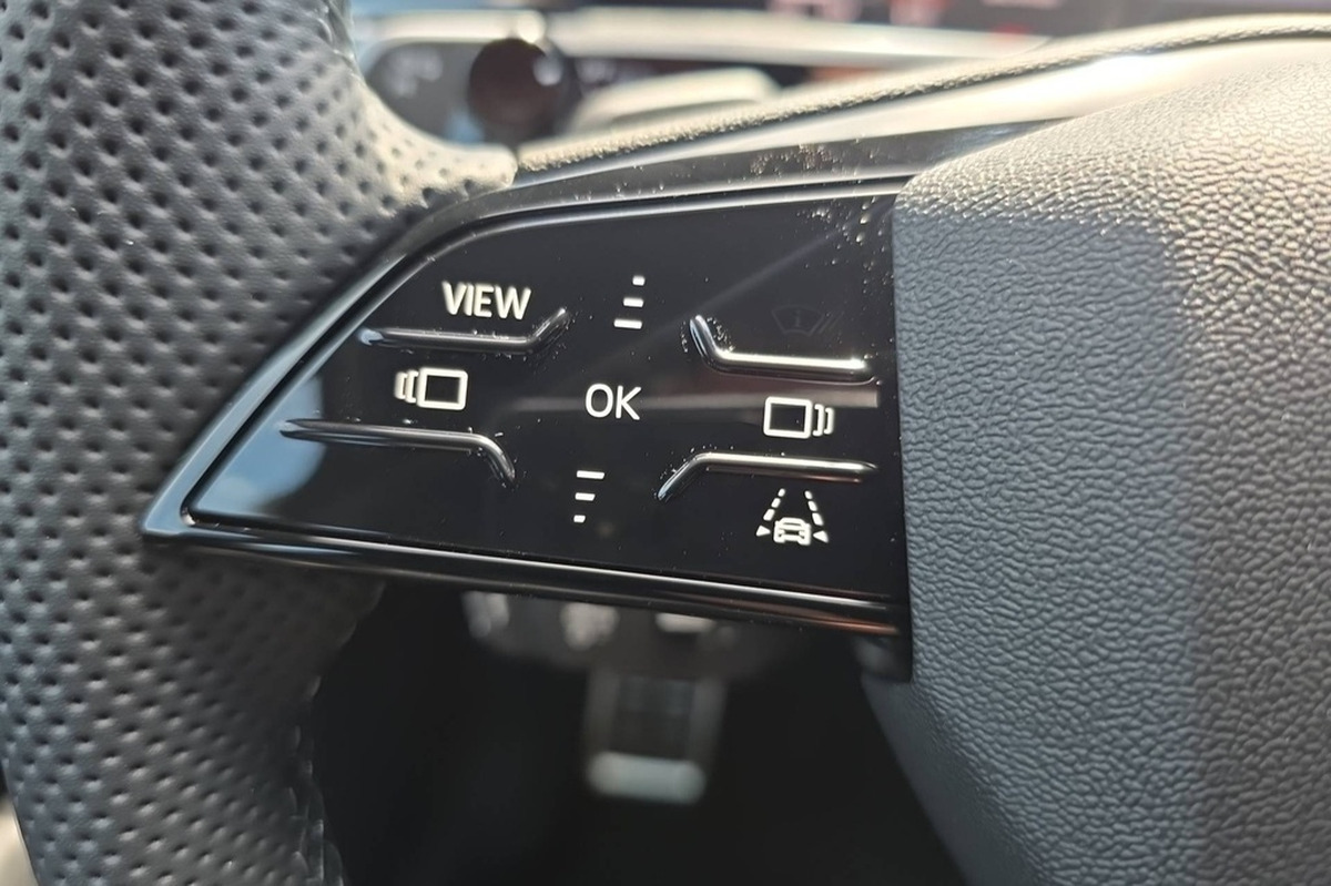 Audi Q3 Sportback E-HYBRID 272 CH S TRONIC 6 S LINE | PLUSIEURS COLORIS | Jantes Audi Sport