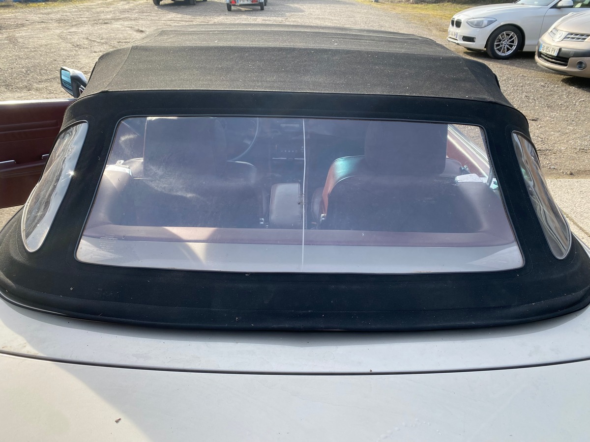 Mercedes-Benz Classe SL 560 v8 cabriolet w 107