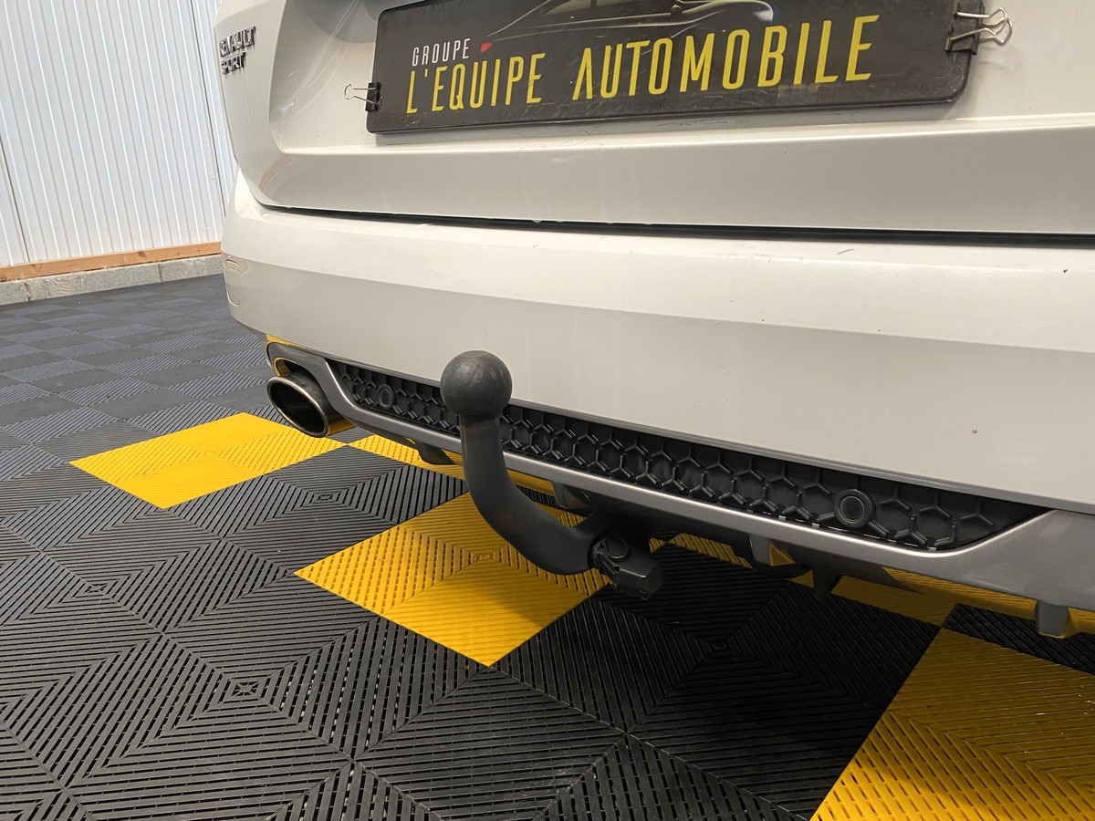 RENAULT Megane IV ESTATE 1.6 TCE 205 ENERGY GT EDC7
