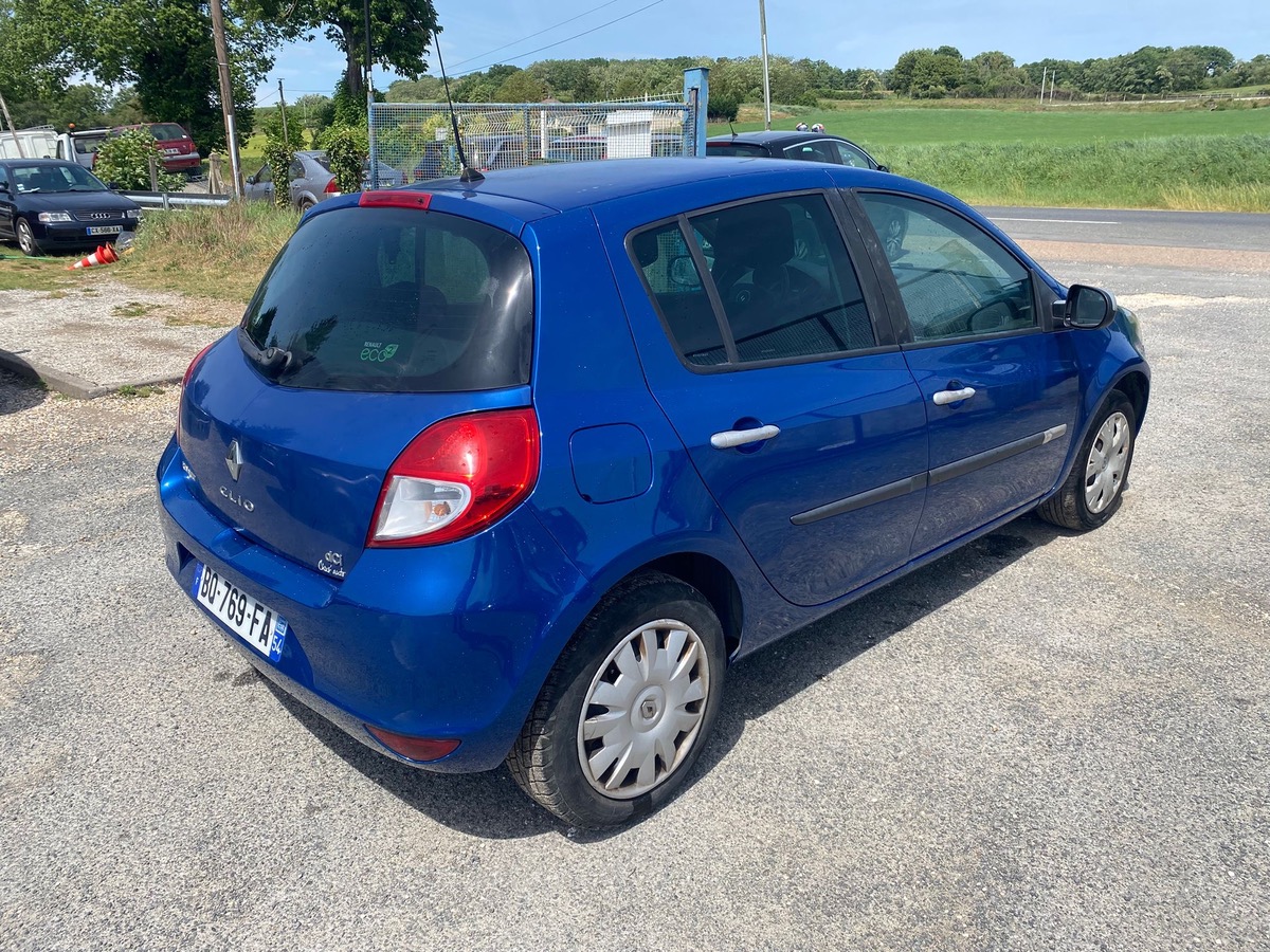 RENAULT Clio 3 phase 2 1.5 dci 205050km