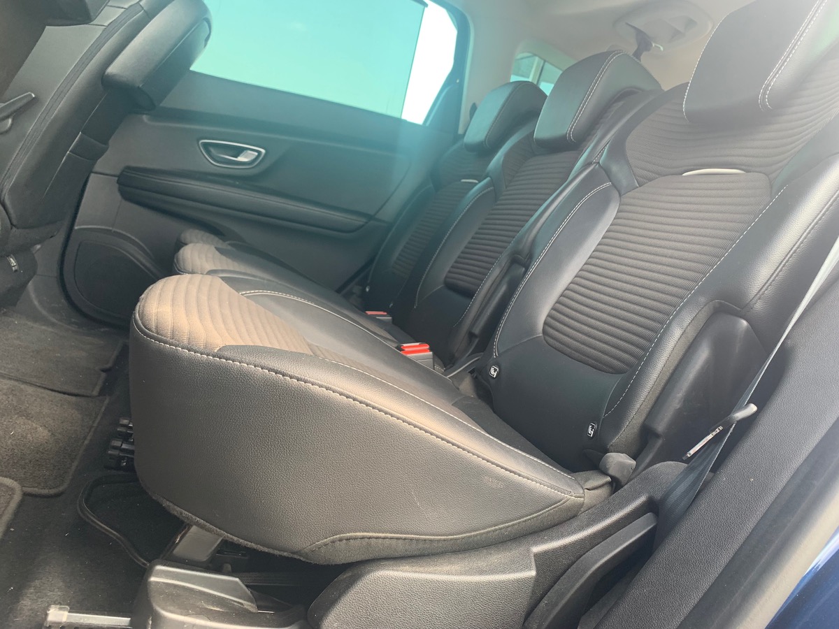 RENAULT Grand Scenic 110 | INTENS | 7 Places | Toit panoramique | Caméra recul | Régulateur vitesse