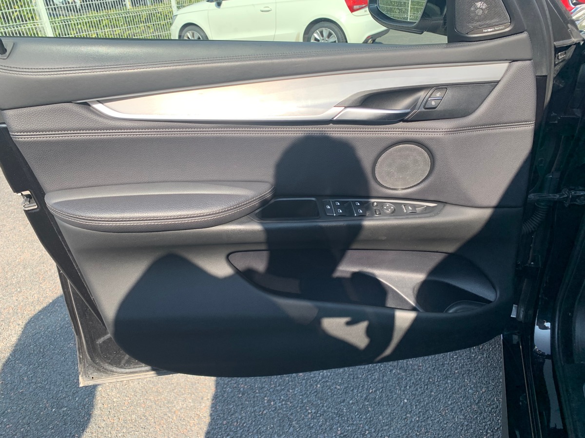 Bmw X6 380 | M | Toit ouvrant | Harman Kardon | Régulateur vitesse adaptatif | Attelage électrique