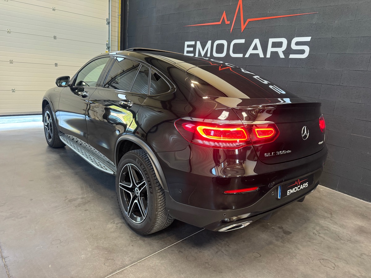 Mercedes-Benz GLC Coupé II 300 DE AMG LINE 4MATIC 9G-TRONIC