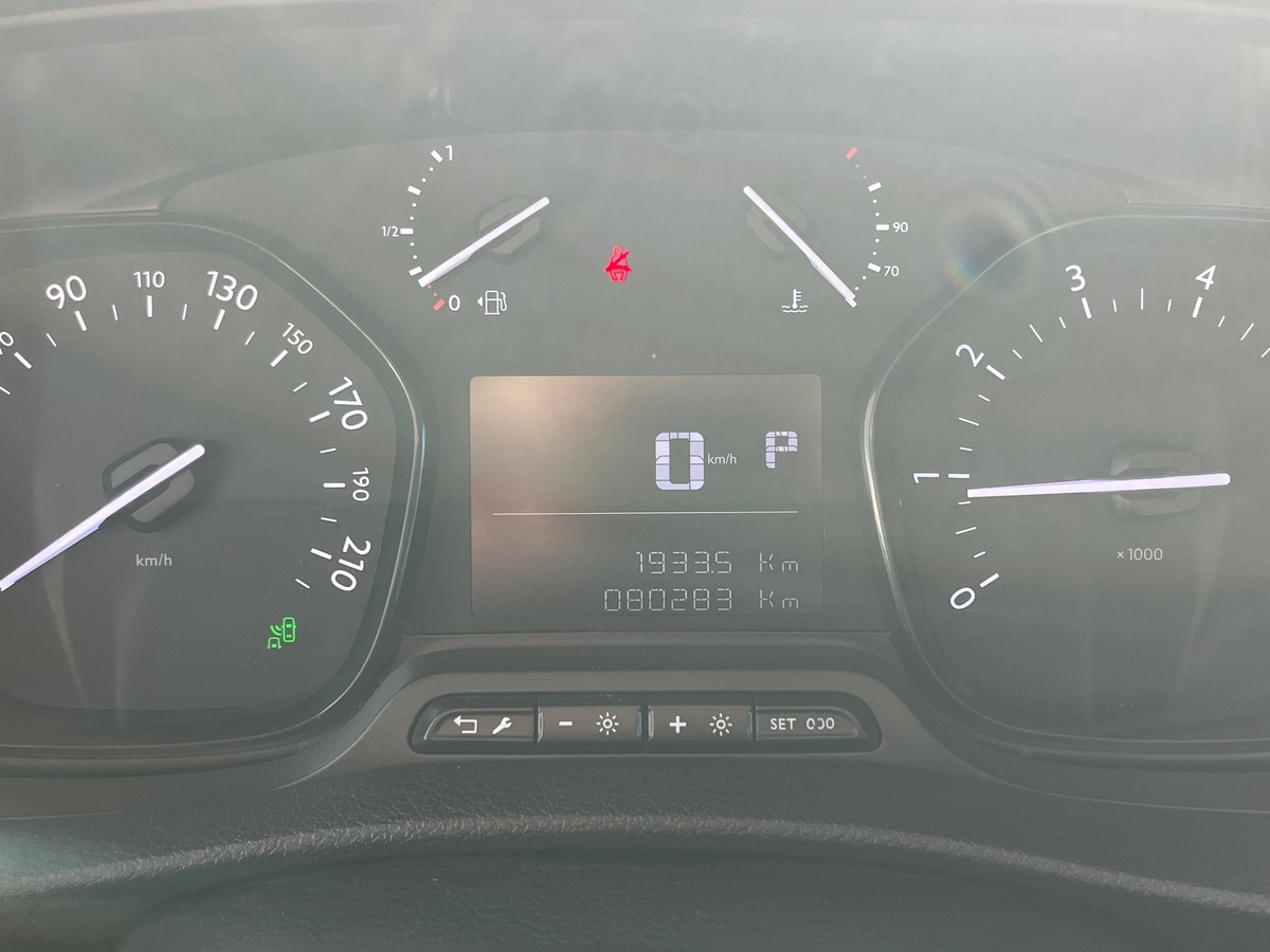 Citroën Jumpy III M 2.0 BlueHDi EAT8 180 DRIVER