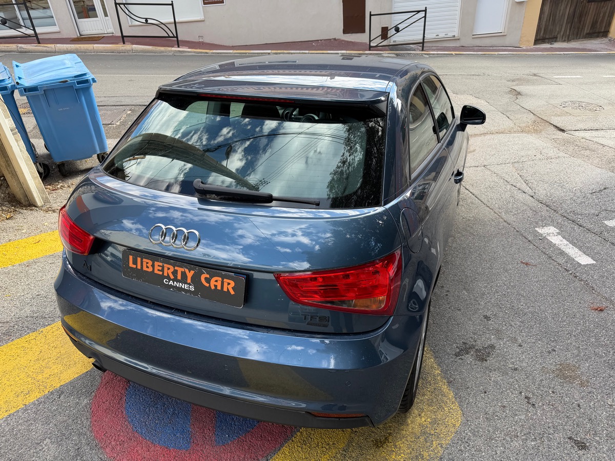 Audi A1 1.0 TFSI 82 CV / Phase 2 / KM Réel / GPS / Clim / Radar Arr