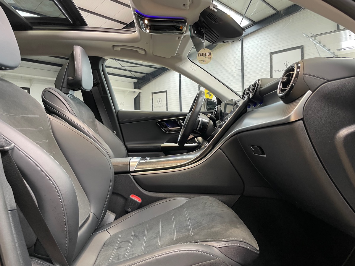 Mercedes Benz GLC 300E EQ POWER 4MATIC 9G-TRONIC - AMG LINE - ENTRETIEN CONSTRUCTEUR - 1ERE MAIN