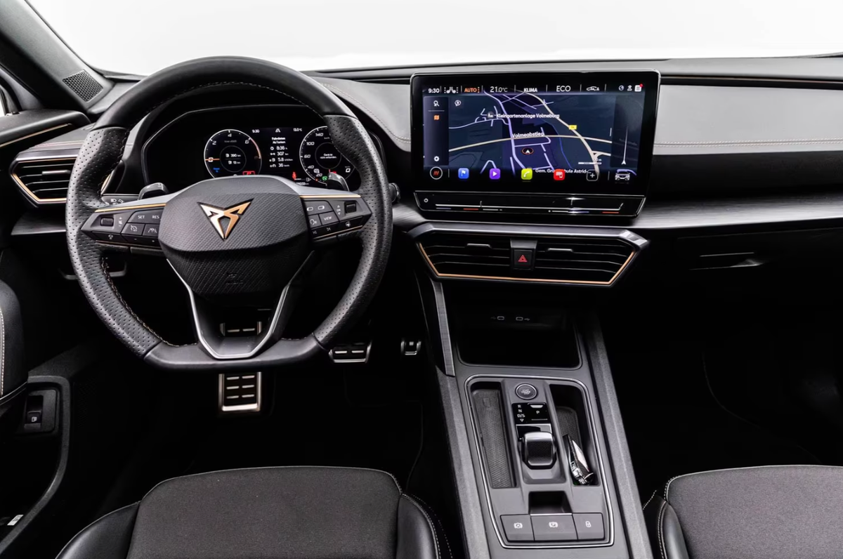 Cupra Formentor 1.4 e-HYBRID 245ch VZ DSG6/Toit ouvrant/Matrix/Caméra