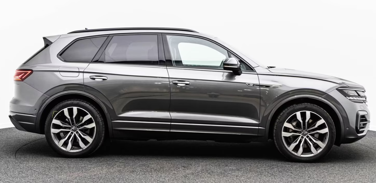 Volkswagen Touareg 3.0 TSI eHybrid 462ch R 4Motion BVA8/Toit ouvrant/Matrix