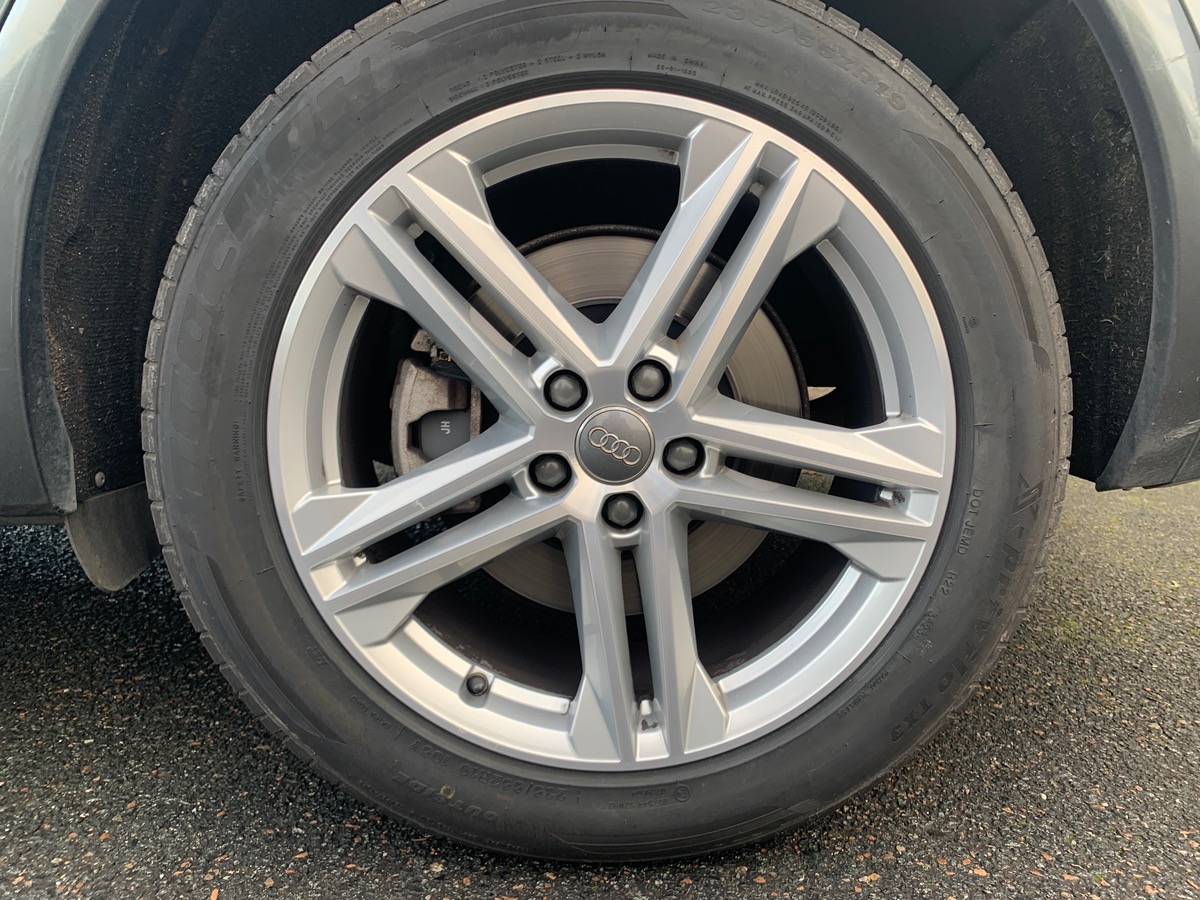 Audi Q5 190 ch | S-Line | Virtual Cockpit | Coffre assisté électriquement | Caméra de recul