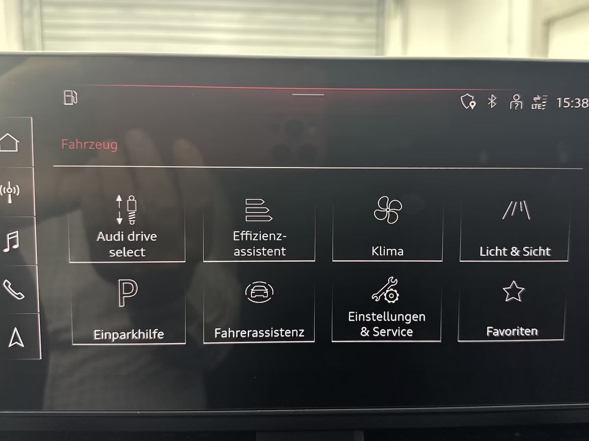 Audi A4 Allroad 40 TDI 204ch Design quattro S tronic 7/Attelage/Caméra/LED