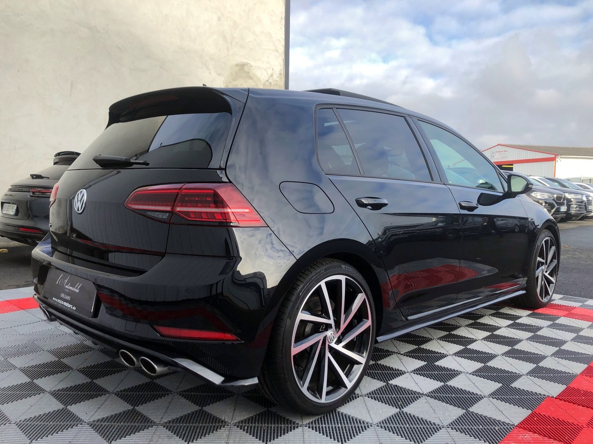 Volkswagen Golf VII 7 R 2.0 TSi 300 DSG7 4MOTION