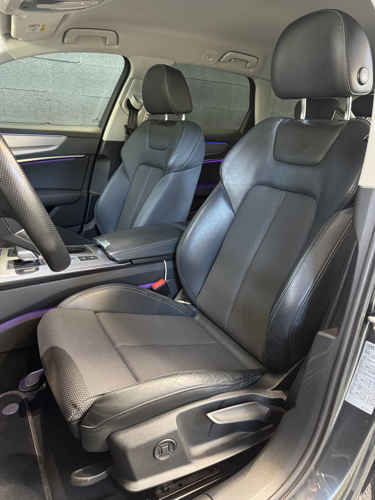 Audi A6 Avant 55 TFSI e 367ch Compétition S-Line Quattro S Tronic 7