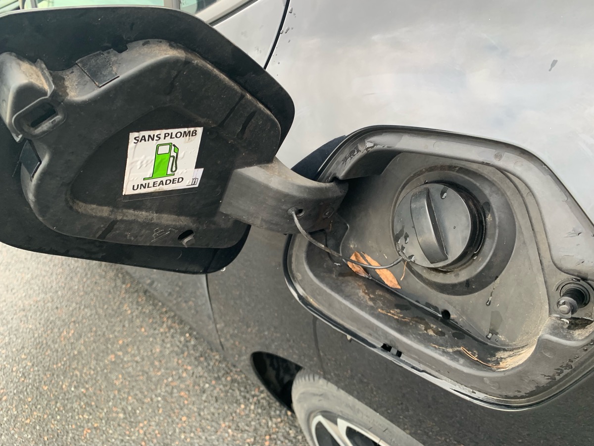 Opel Corsa 100 ch | Elegance business | Caméra recul | Contrôle des angles morts | GPS | Phares LED