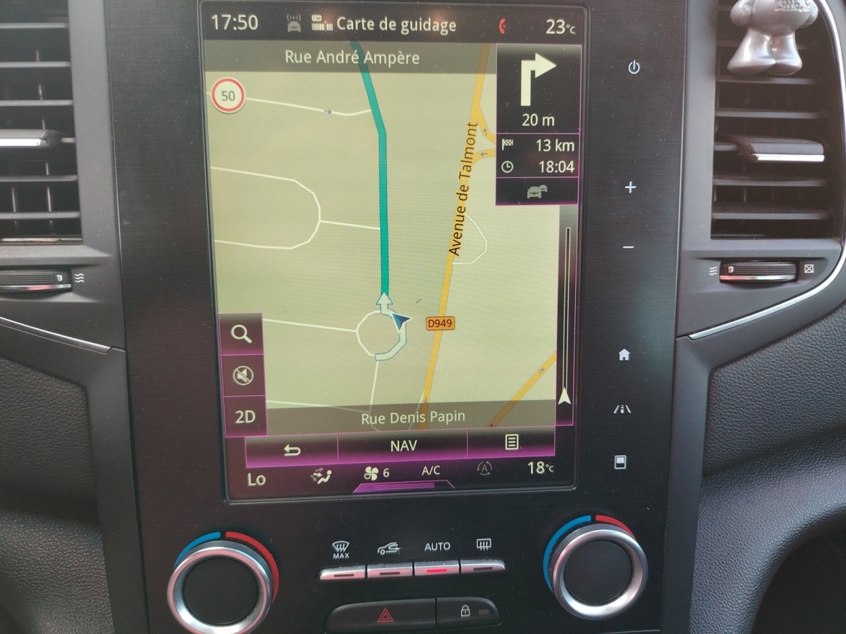 RENAULT Megane IV 1.5 dCi 130 Energy Intens