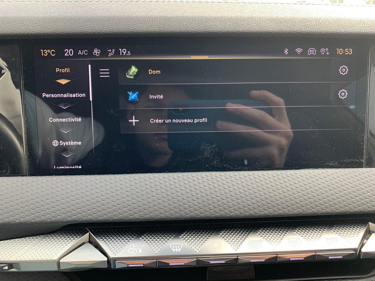 Citroën DS4 225 | Rivoli | Caméra 360° | Apple car Play | Régulateur de vitesse adaptatif | Attelage