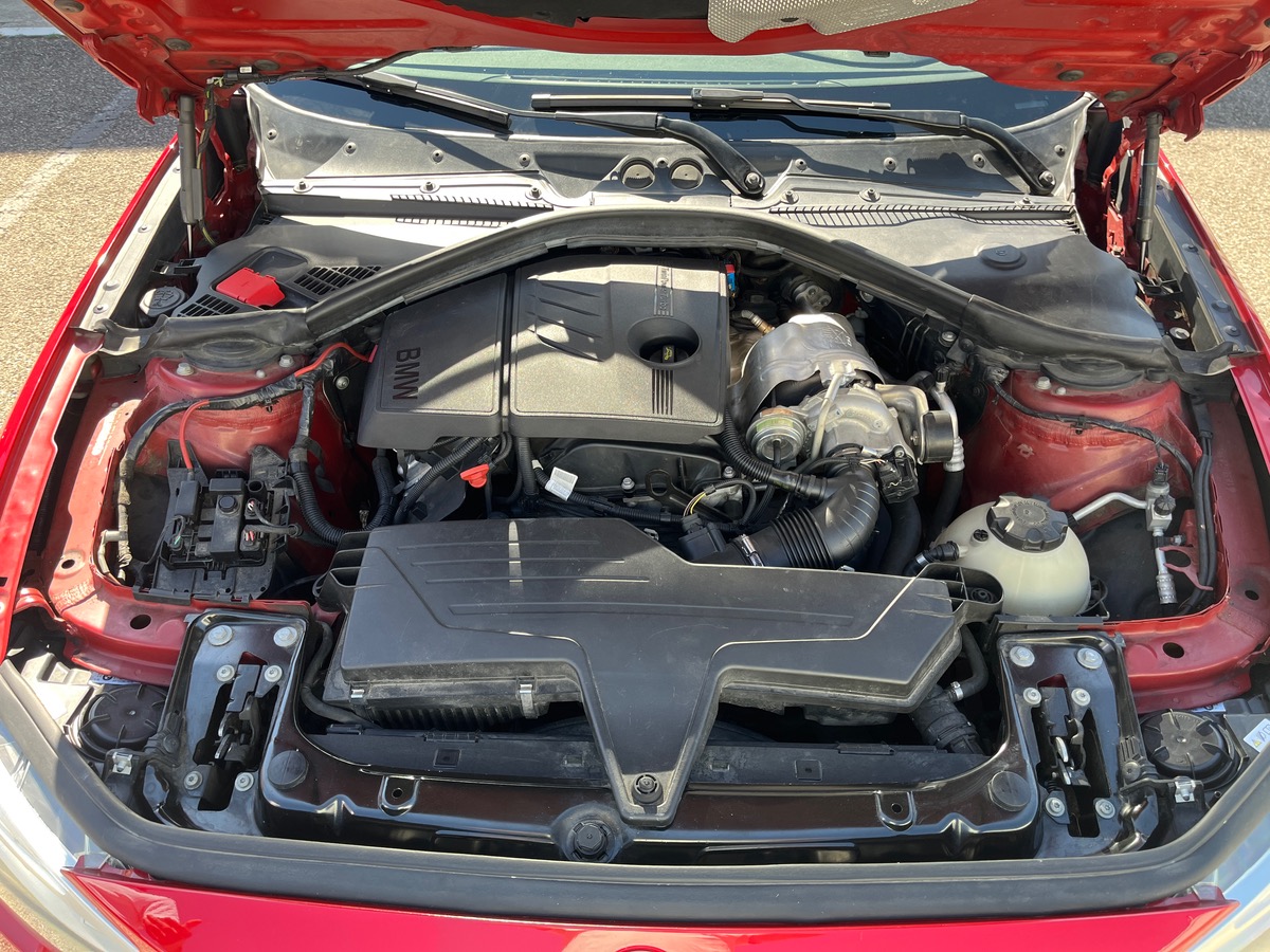 Bmw Série 1 (F20) 116i 136ch SPORT, Suivi complet, Radars avant/arrière, Sièges chauffants