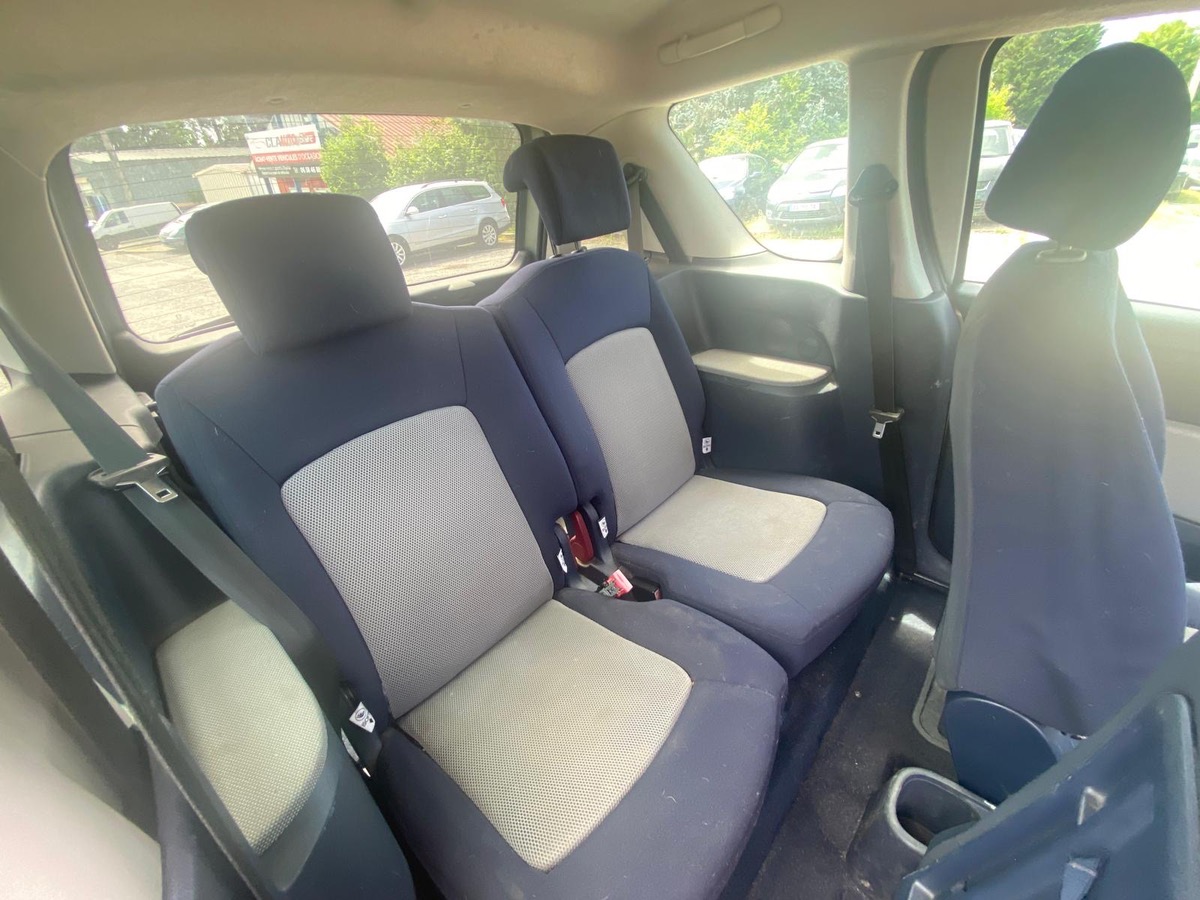 Peugeot 1007 1.4 hdi