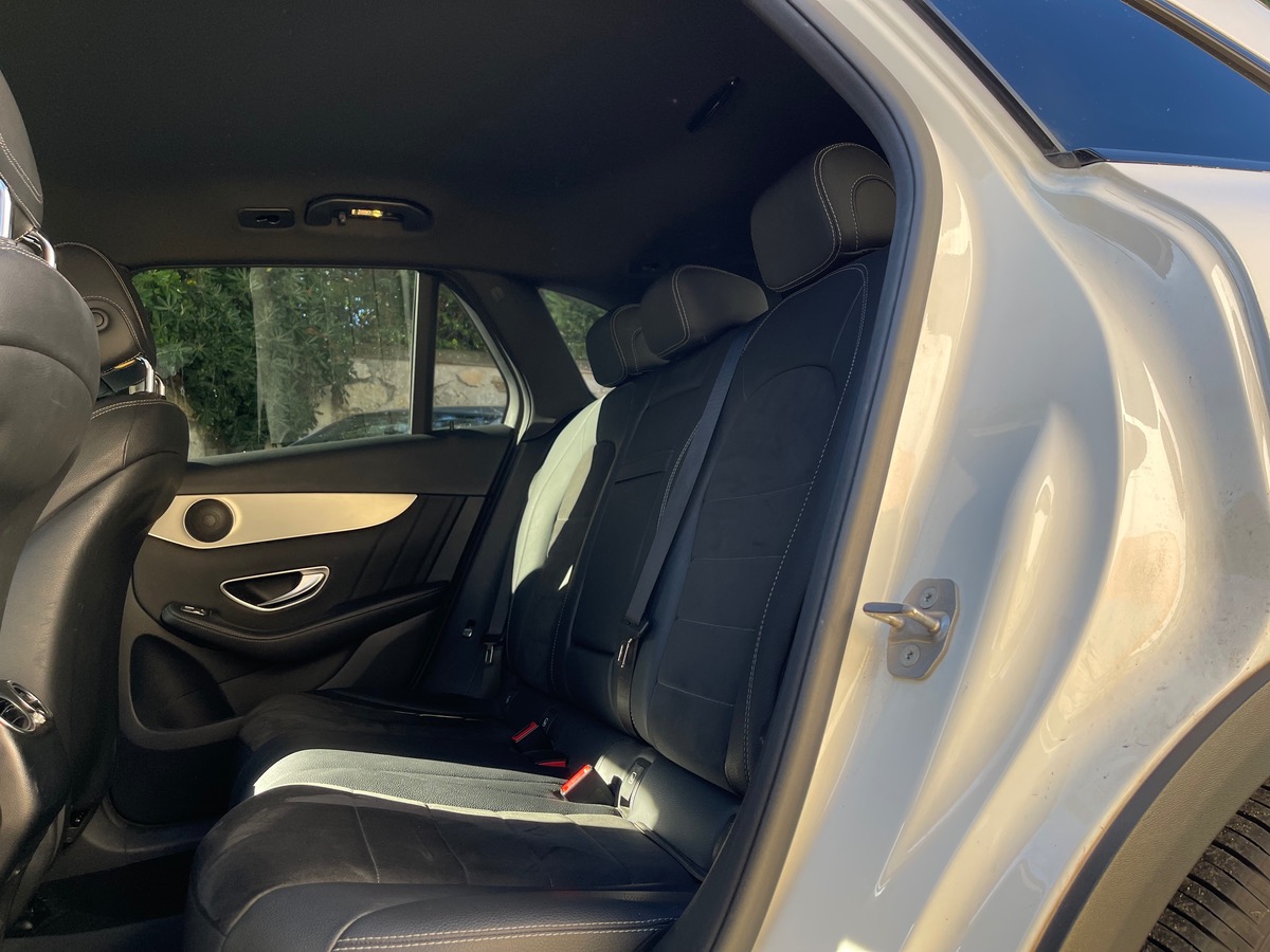 Mercedes-Benz Classe GLC 220 D 170 CV / Pack AMG / Jantes AMG / Pack Black/ Caméra /9G TRONIC