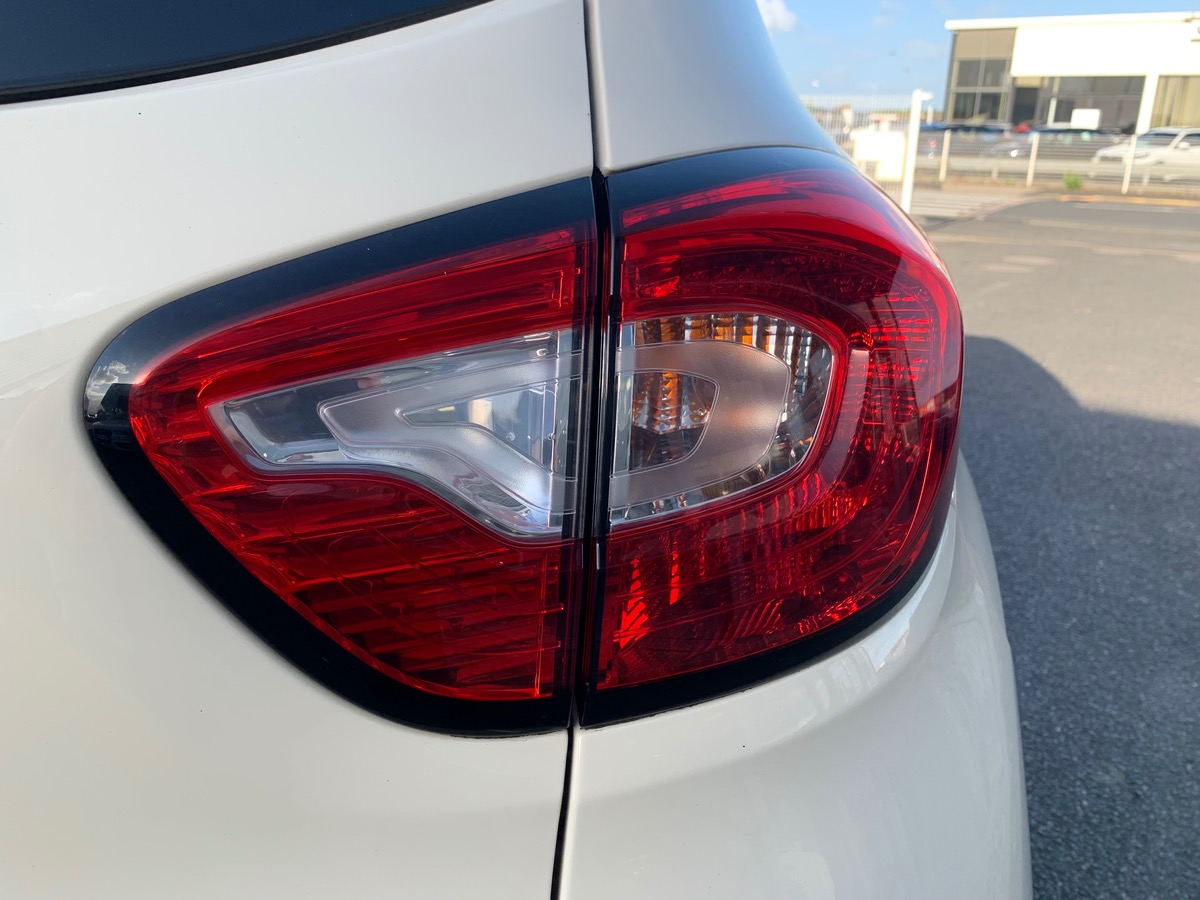 RENAULT Captur 120 ch | WAVE | GPS | Caméra recul | Système d'accès, démarrage sans clé | Bluetooth