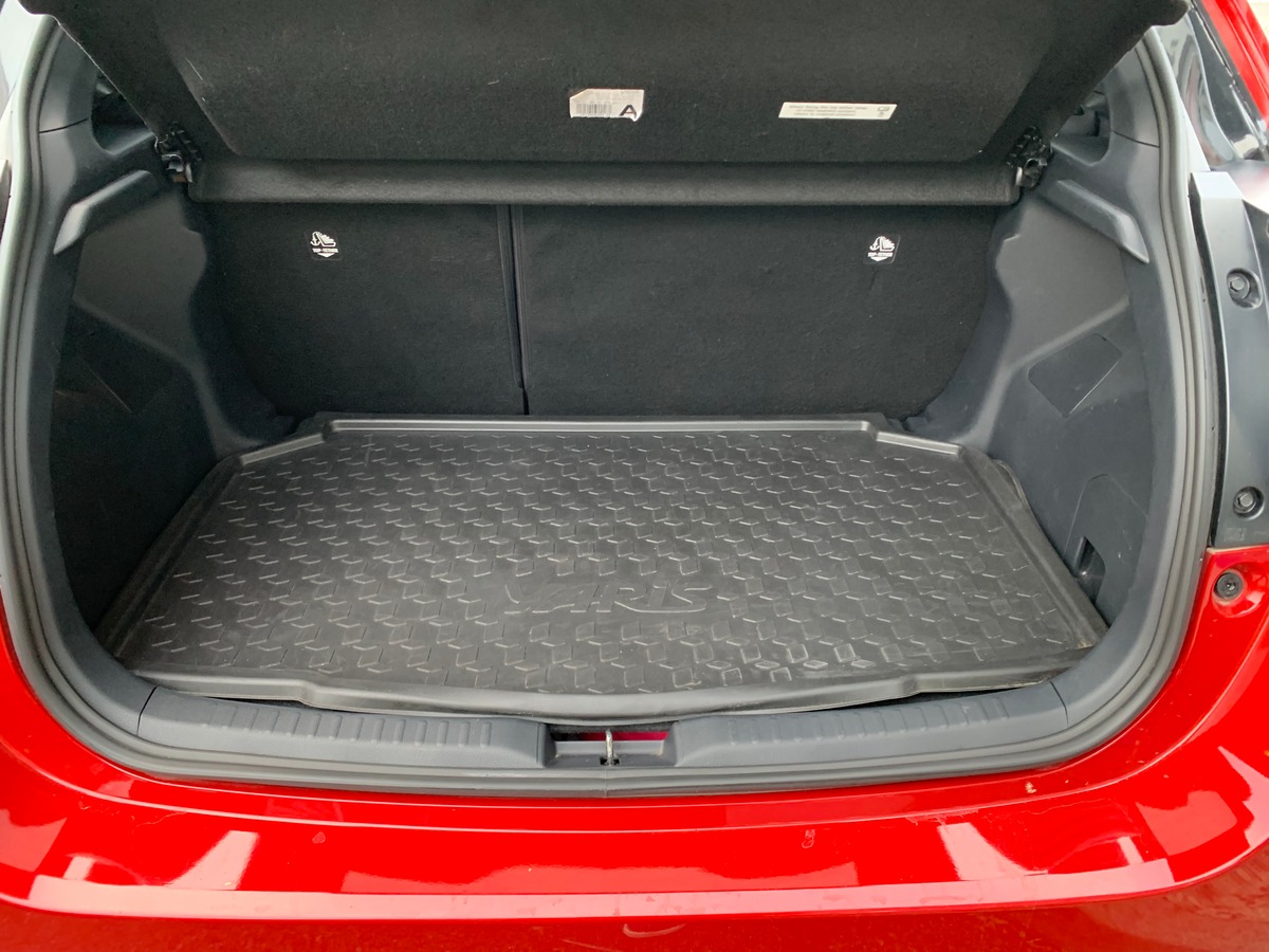 Toyota Yaris GR 116 ch | GR SPORT | Contrat Maintenance 4 ans ou 45000 kilométres en date du 22/07/2023