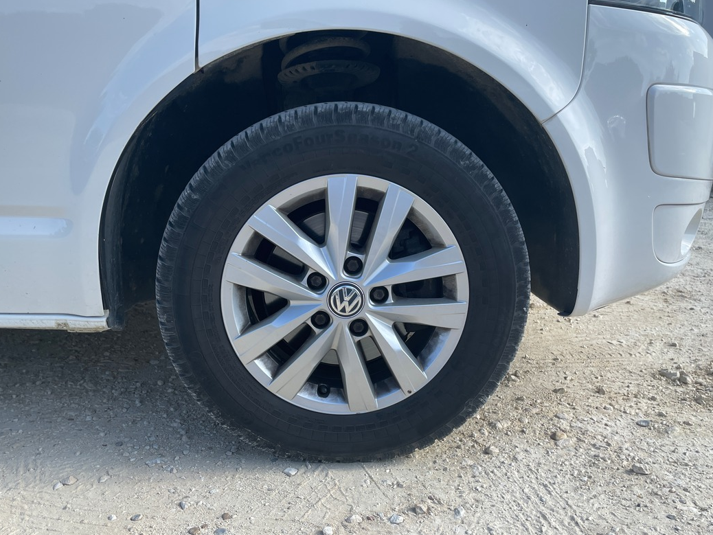 Volkswagen Multivan Multivan STARLINE 2.0 TDI 140 Court 7 places avec équipement caravaning