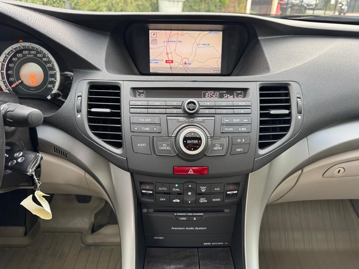 Honda Accord 2.2 DTEC 150 Luxury Innova- Toit ouvrant- Garantie