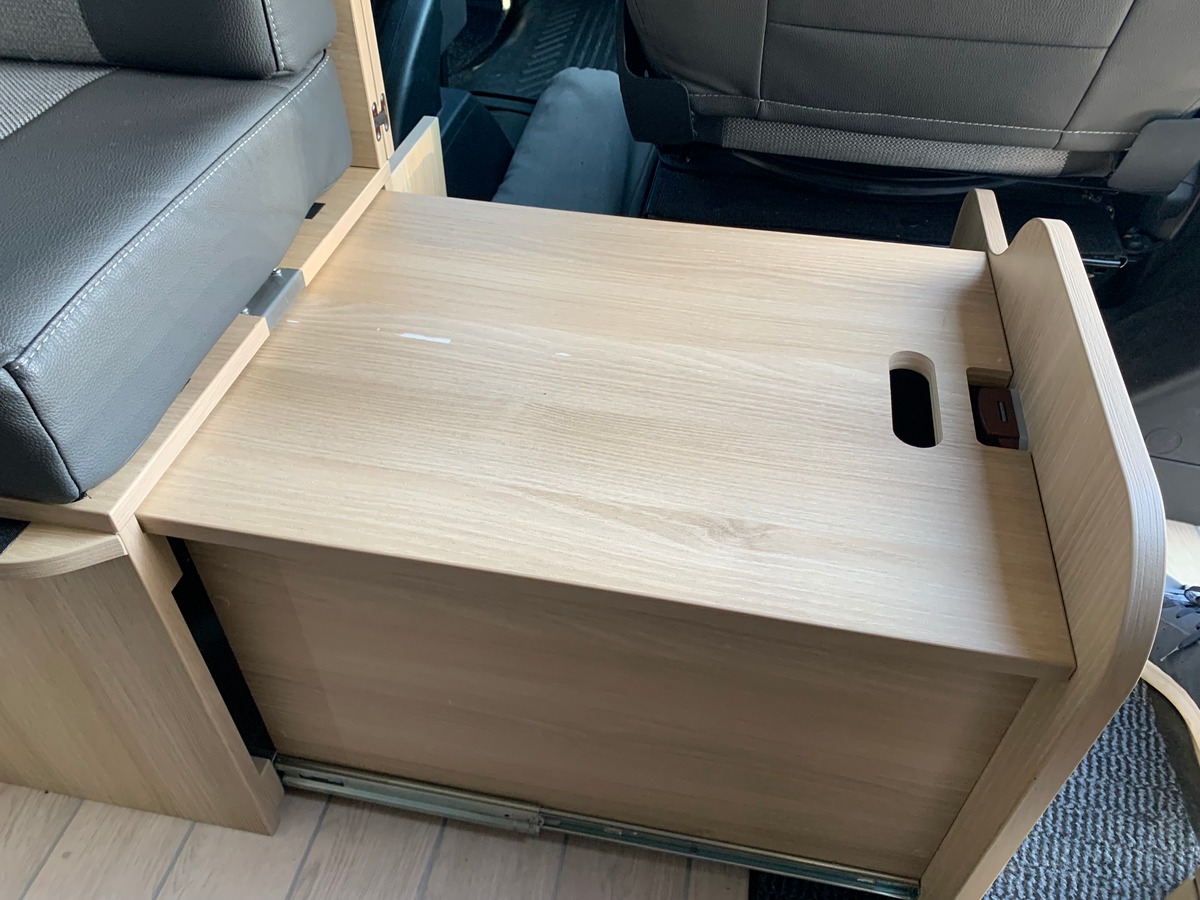 Ford CAMPEREVE 130 chevaux | Premiére MAIN | Cap Land | Caméra de recul | Apple car play