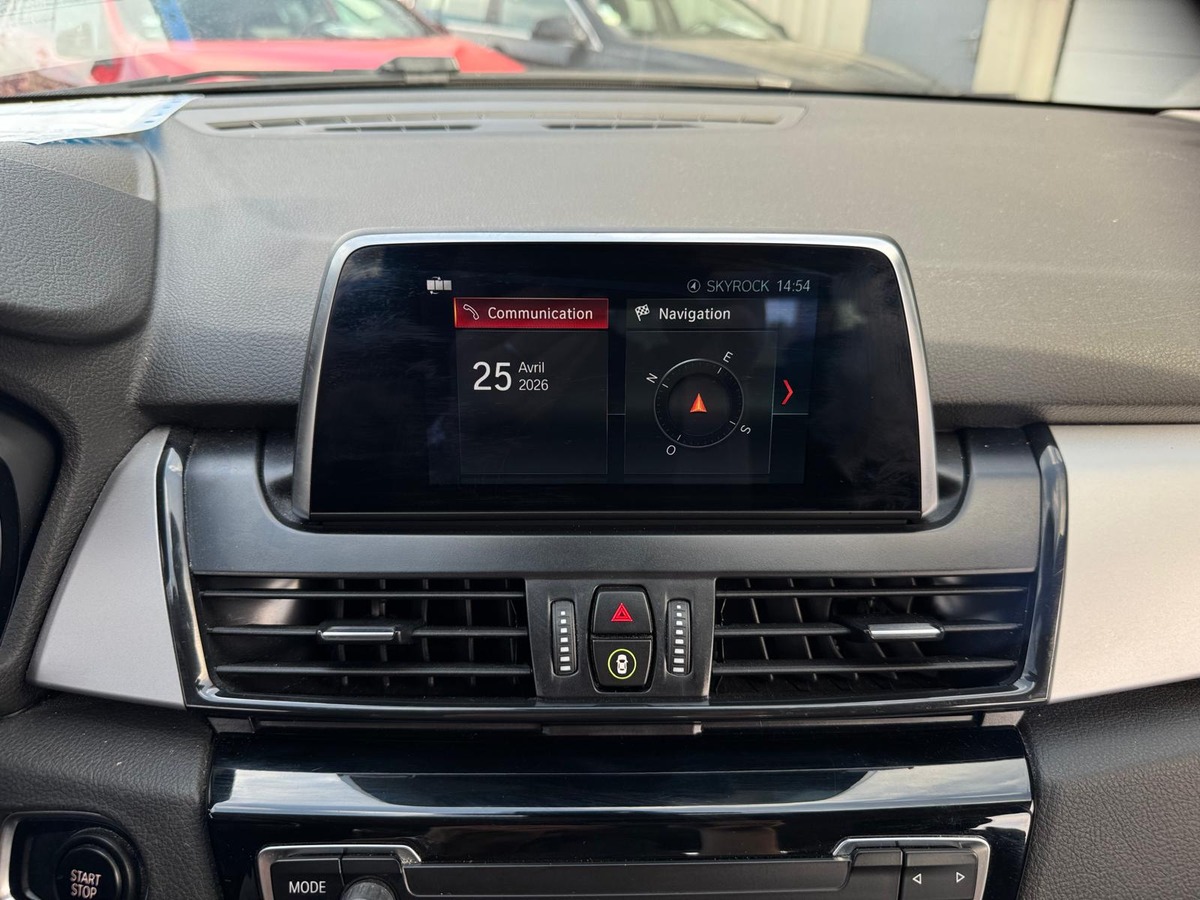 Bmw Série 2 Active tourer 225 xeA Lounge BVA
