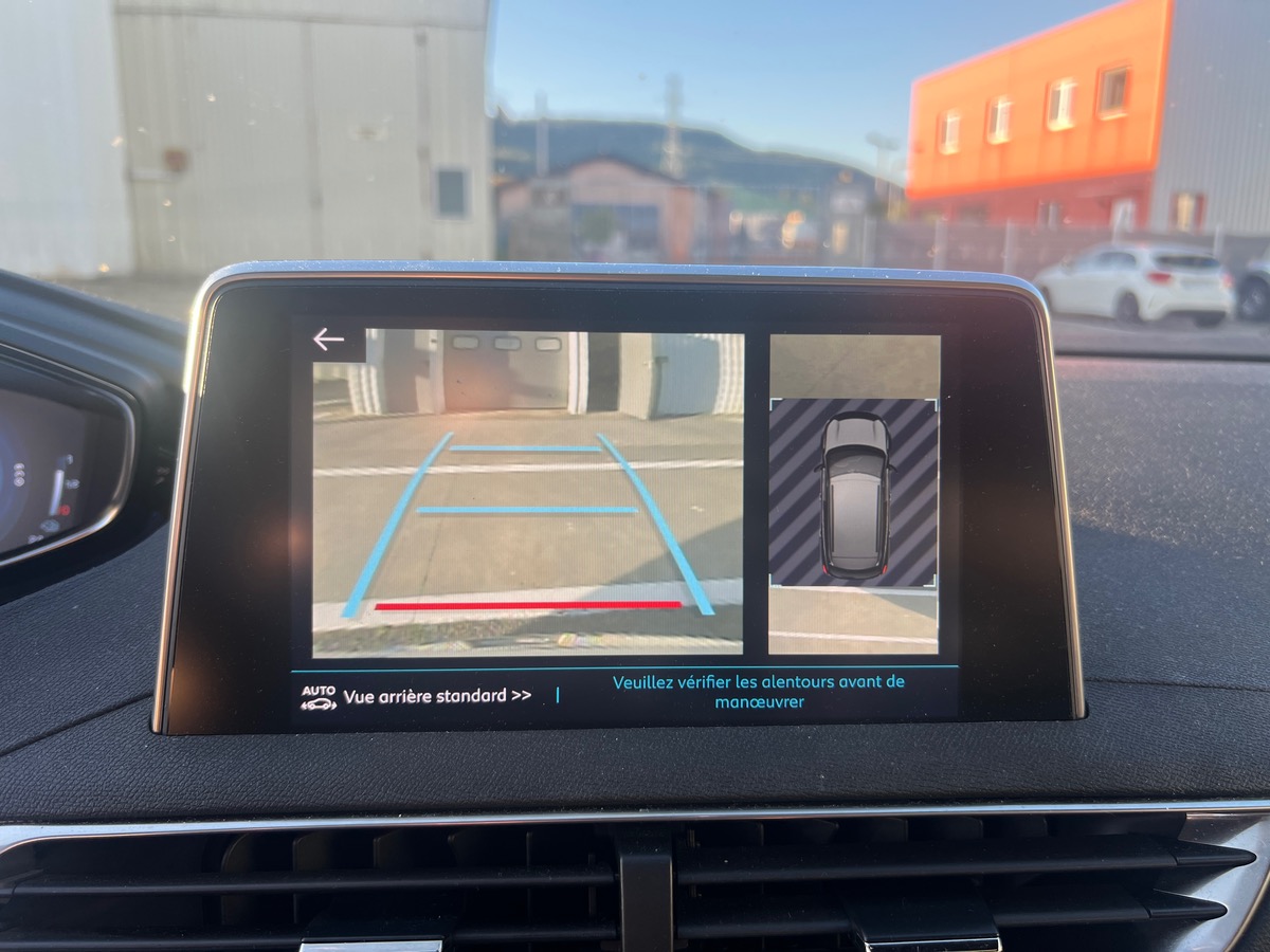 Peugeot 3008 HYbrid4 300cv GT EAT8, SUIVI COMPLET PEUGEOT, TOIT OUVRANT, SIEGES CHAUFFANTS/ MASSANTS