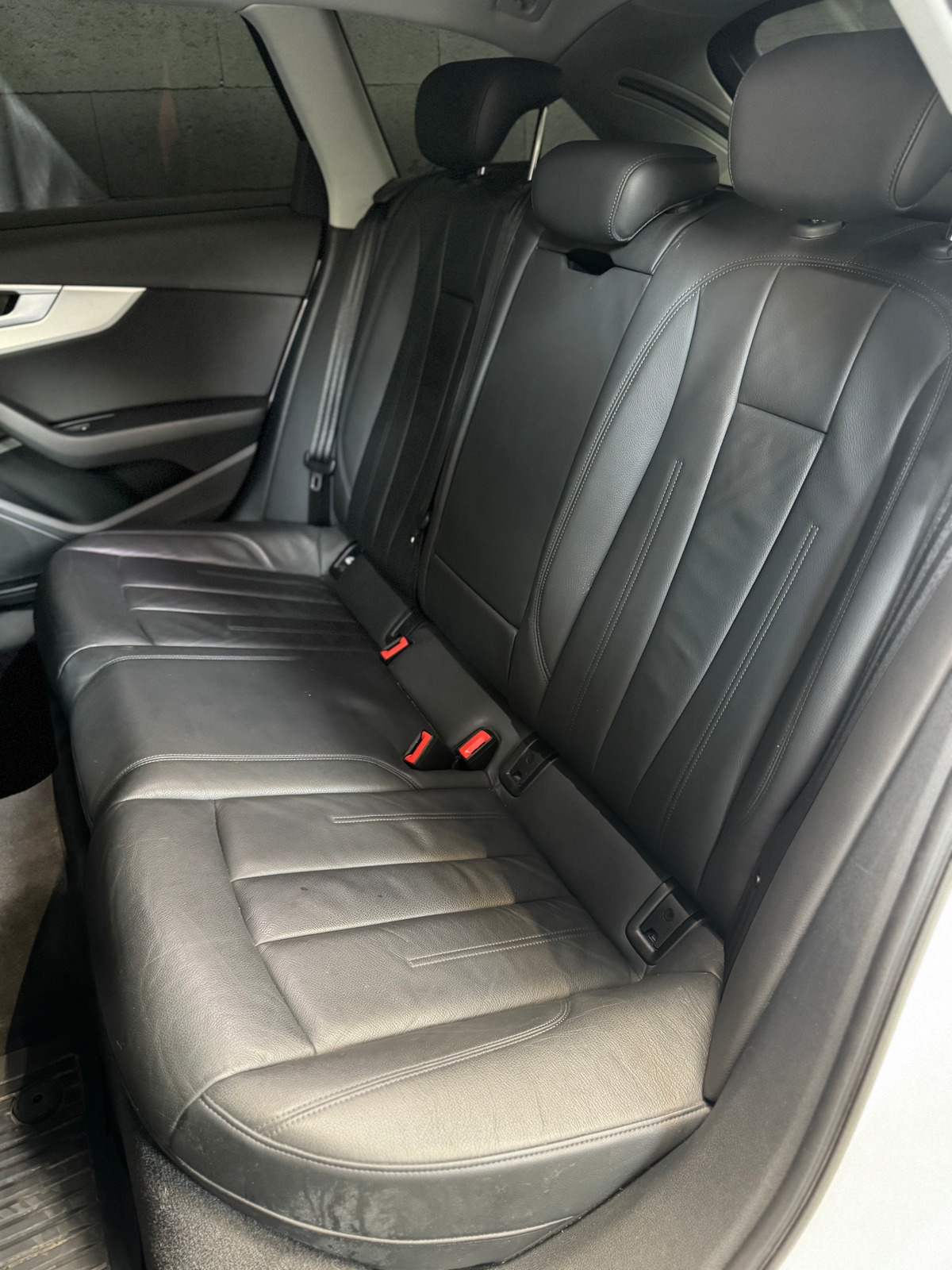 Audi A4 Avant 3.0 V6 TDI 218 S TRONIC BVA7 Quattro Design