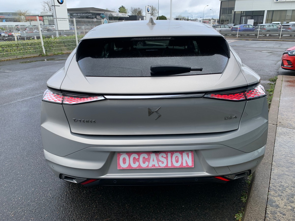 Citroën DS4 225 | Rivoli | Caméra 360° | Apple car Play | Régulateur de vitesse adaptatif | Attelage