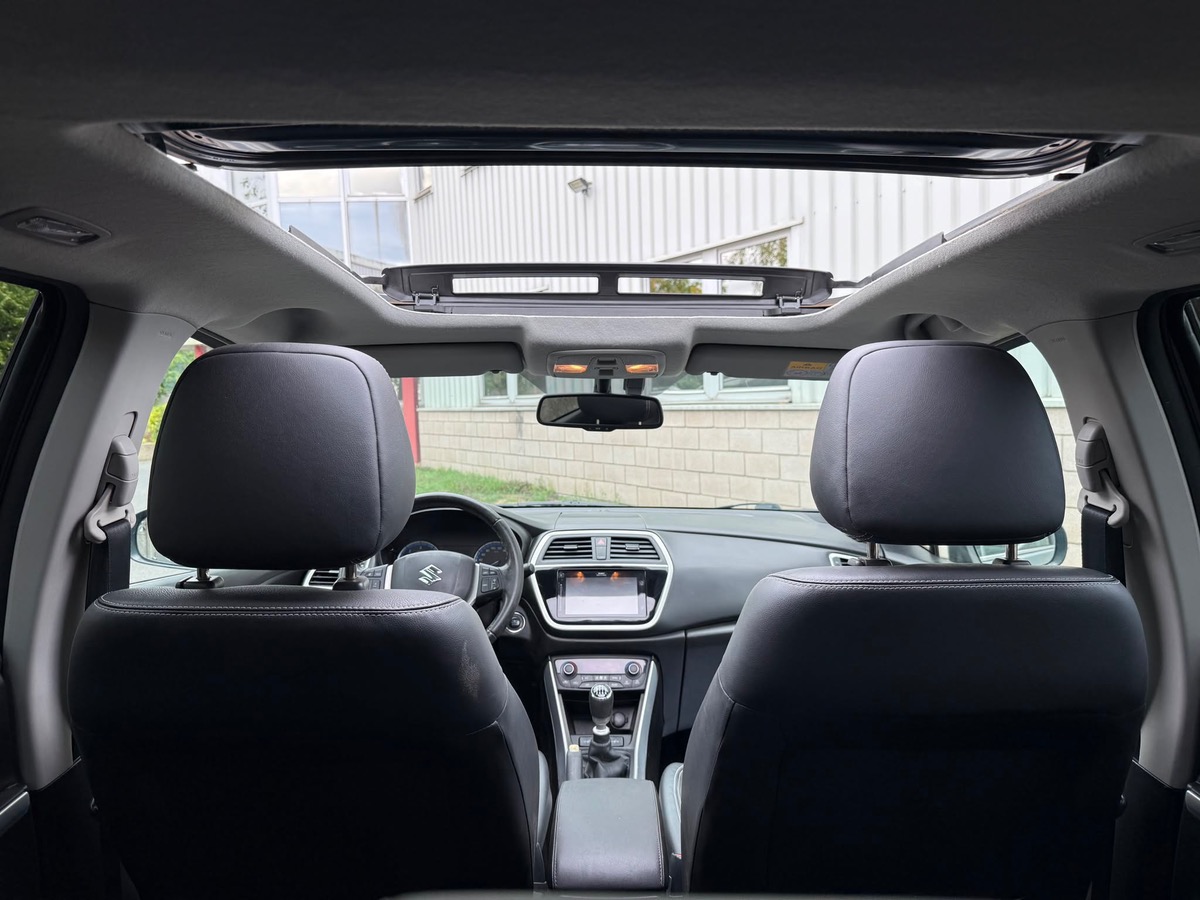 Suzuki S-Cross Pack SE 1.6 DDIS 120 CV garantie 6 mois